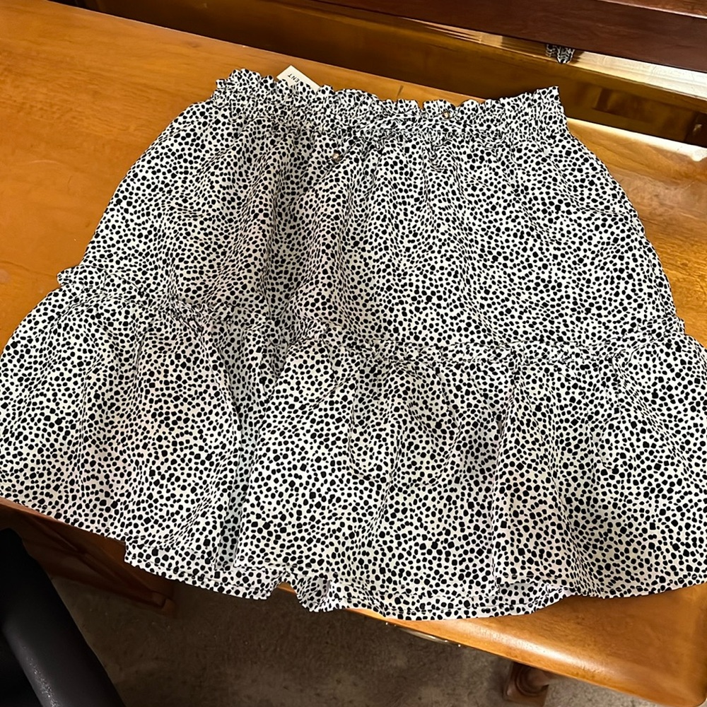 Cute skirt Crescent brand